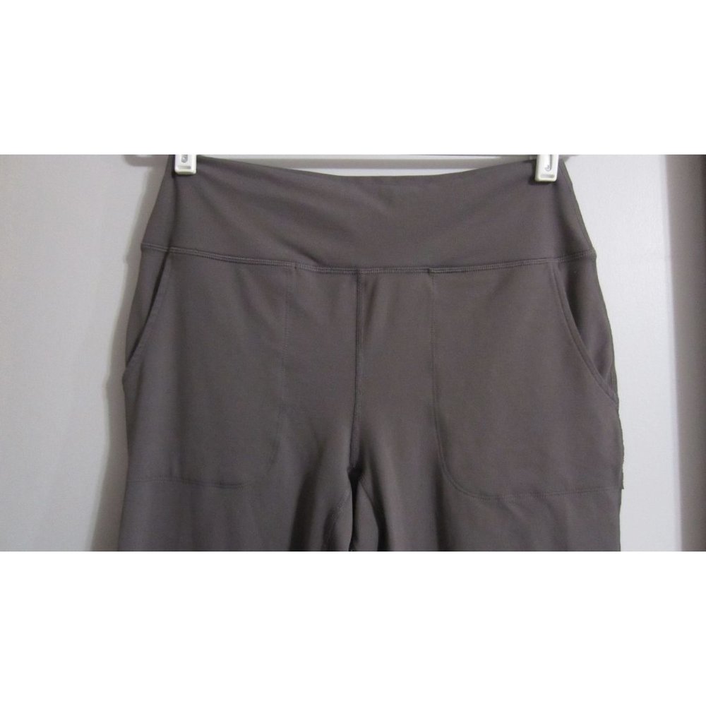 Betsy Johnson Performance Medium Grey Casual Athl… - image 2